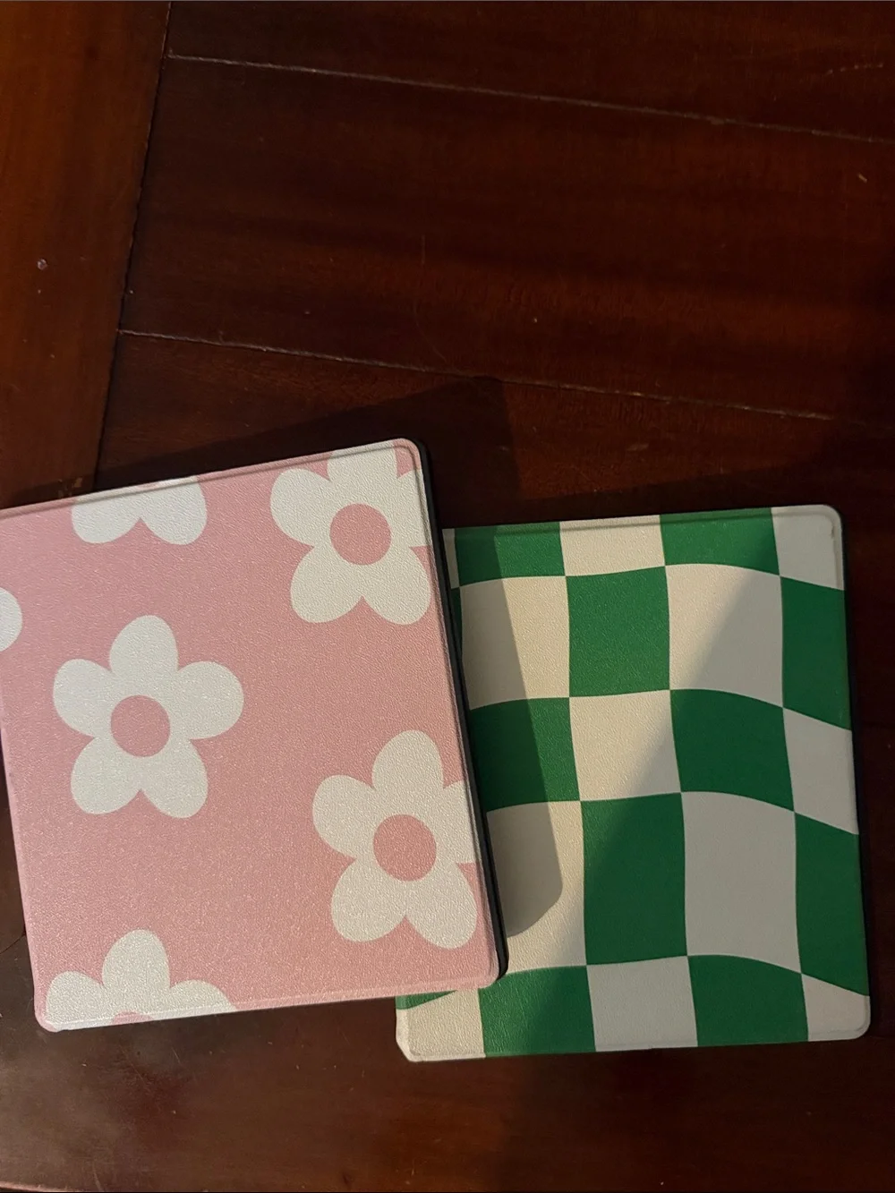 TWO Kindle Oasis cases Pink Daisy & Green Checker